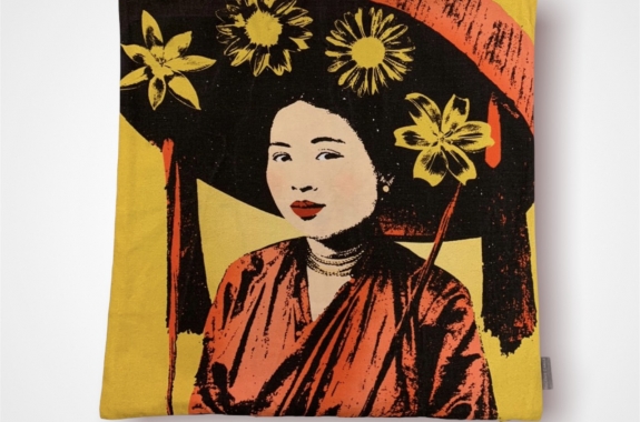 Cushion cover printed Vietnamese ethnic woman-Miss Anh